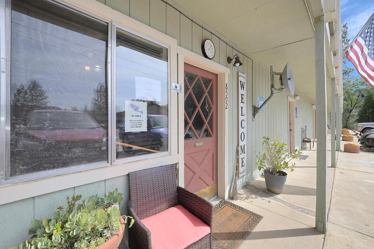 Brownsville Motel Exterior photo